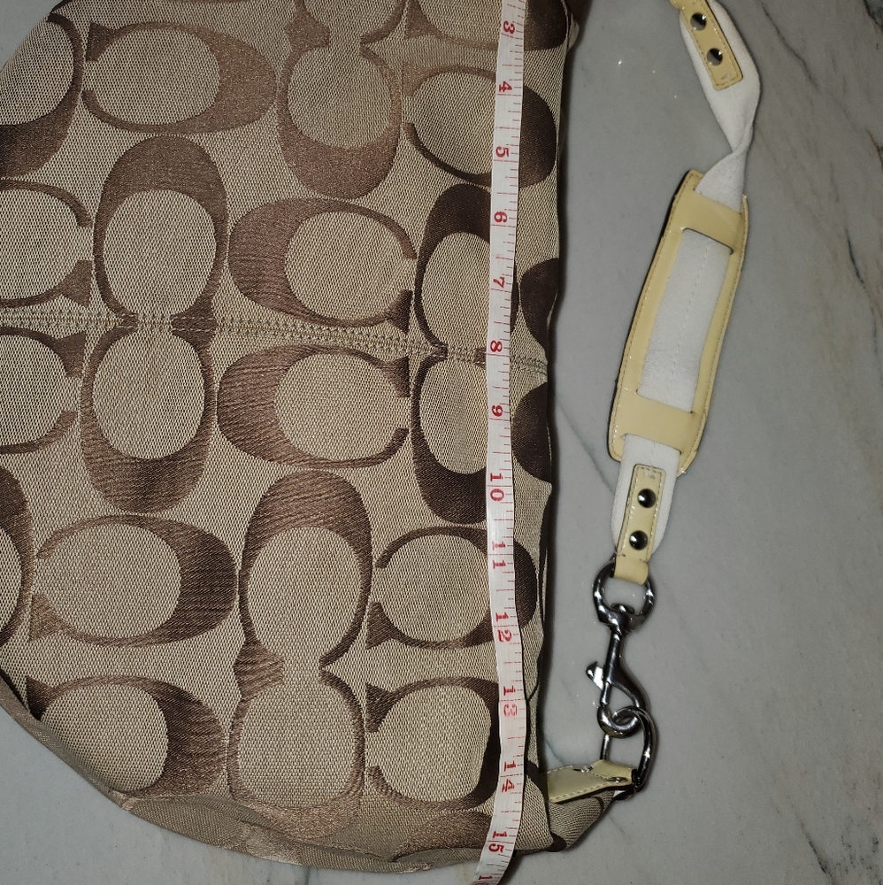 Coach Bag, Coach Signature Canvas Handbag Tan ,brown , yellow. Vintage. - Picture 16 of 16